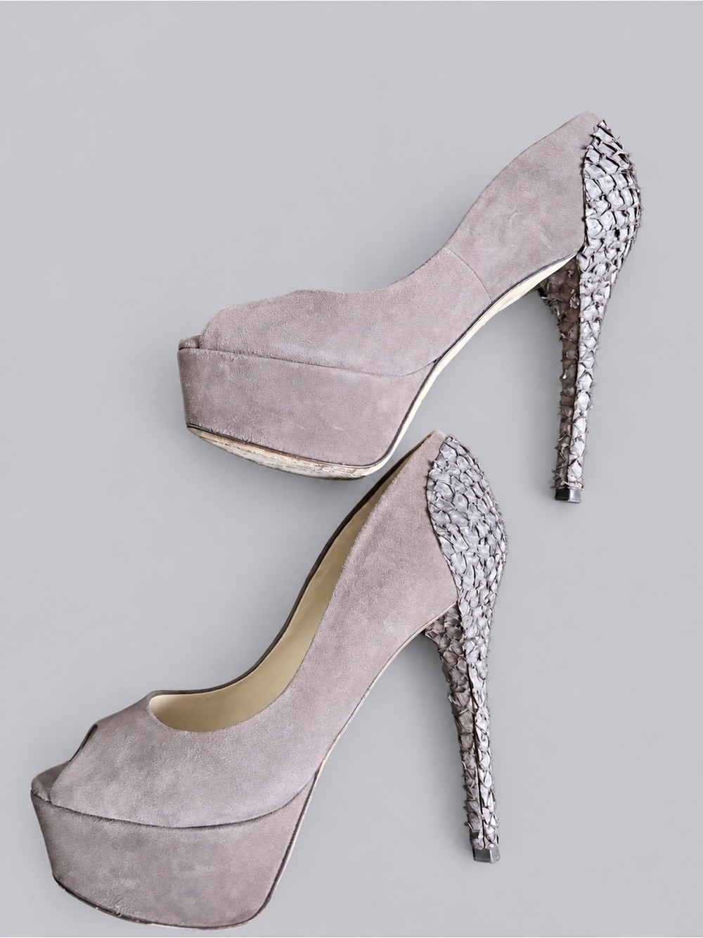 B Brian Atwood Taupe Suede Peep-Toe Platform Pumps Textured Heels 7